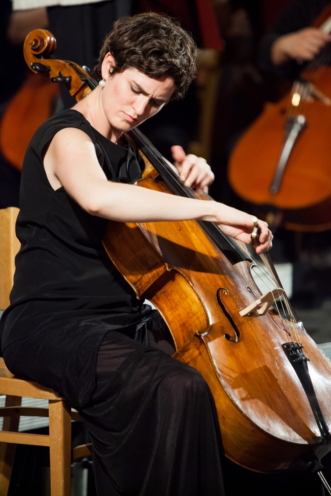 Sklad violončela Monike Leskovar i gitare Petrita Čekua u Dvoru! 3 Monika Leskovar