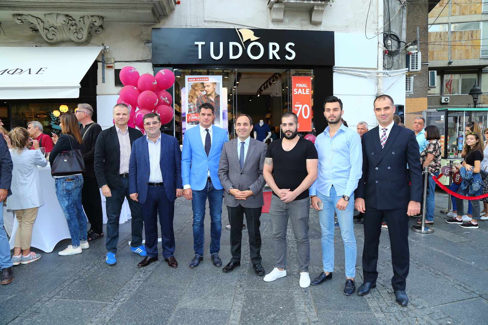 Aleksandar Medjedovic Kenan Bozkurt Bojan Mitic Tanzu Bilgic Nazim Guleryuz Anil Cavdar Fatih Karaca