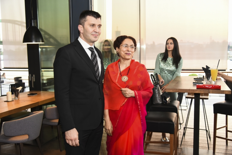 Indija Savamala 1