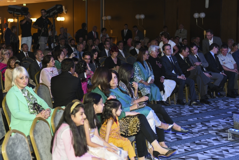 Pakistan Metropol 34