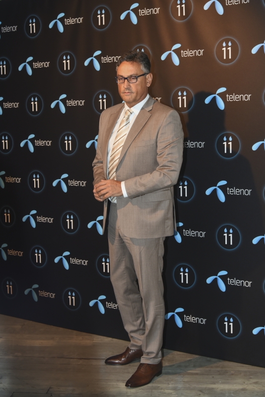 Telenor Play 12