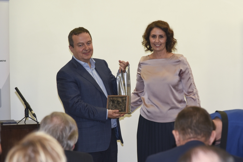 Slovenački poslovni klub 7