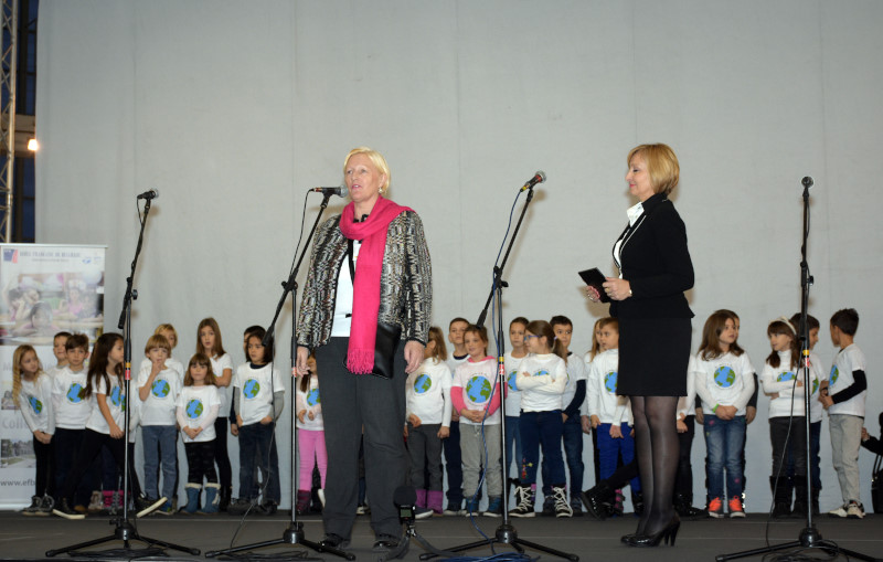 dobrotvorni diplomatski bazar 03.11.17 11