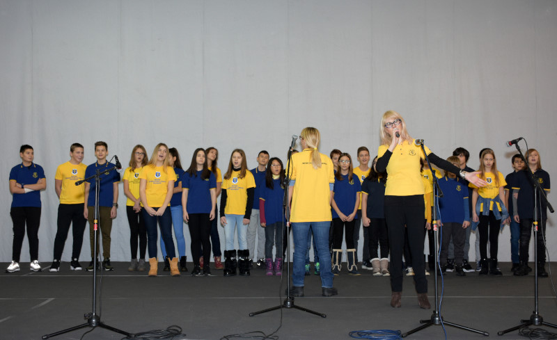 dobrotvorni diplomatski bazar 03.11.17 15