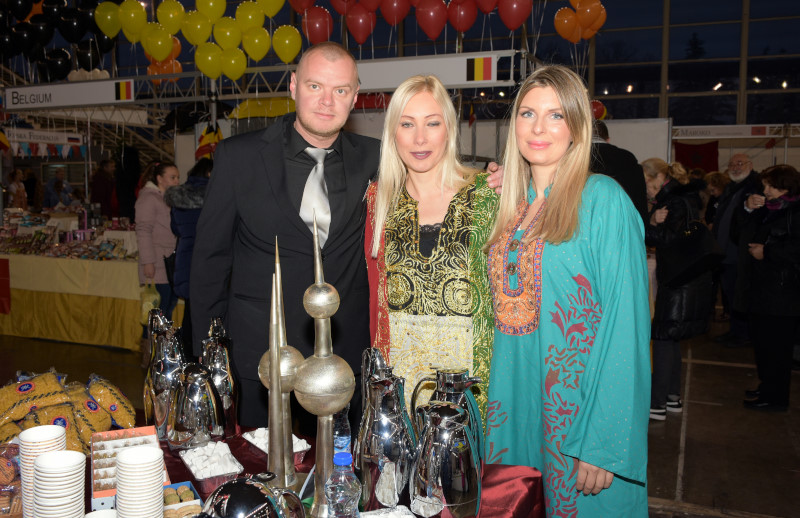 dobrotvorni diplomatski bazar 03.11.17 2
