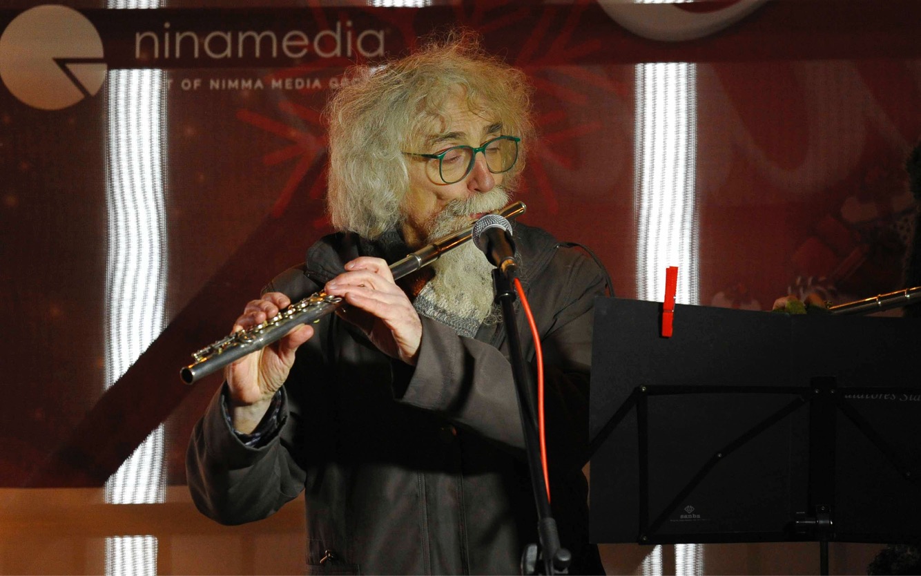 Christmas Platz ispred UŠĆA: Večeras nastupa Trio-Glas 1 usce2