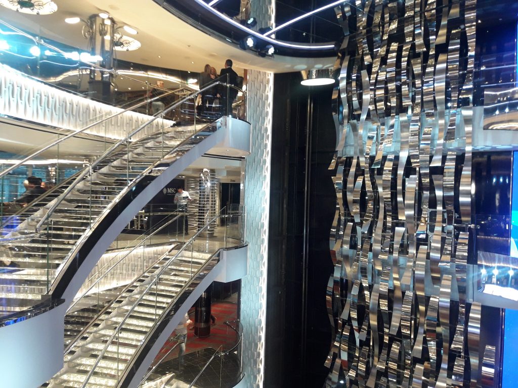 MSC Seaside – brod koji prati Sunce 1 MCS Seaside 4