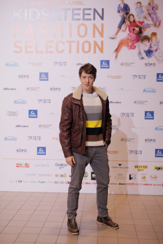 KidsTeen Fashion Selection Uroτ Jovƒiå