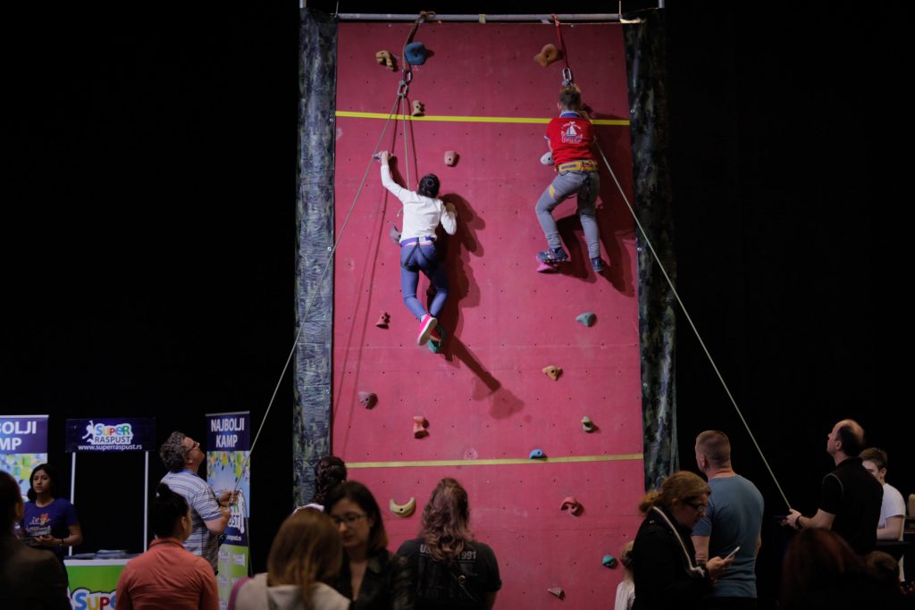 KidsTeen Fashion Selection freeclimbing