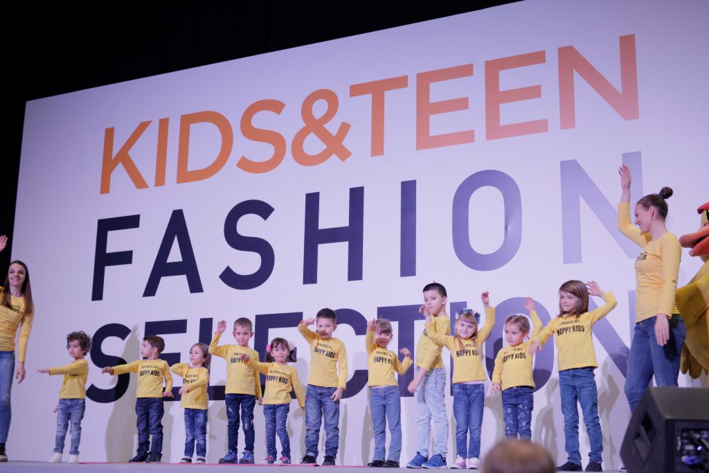 KidsTeen Fashion Selection nastup Happy Kids 2