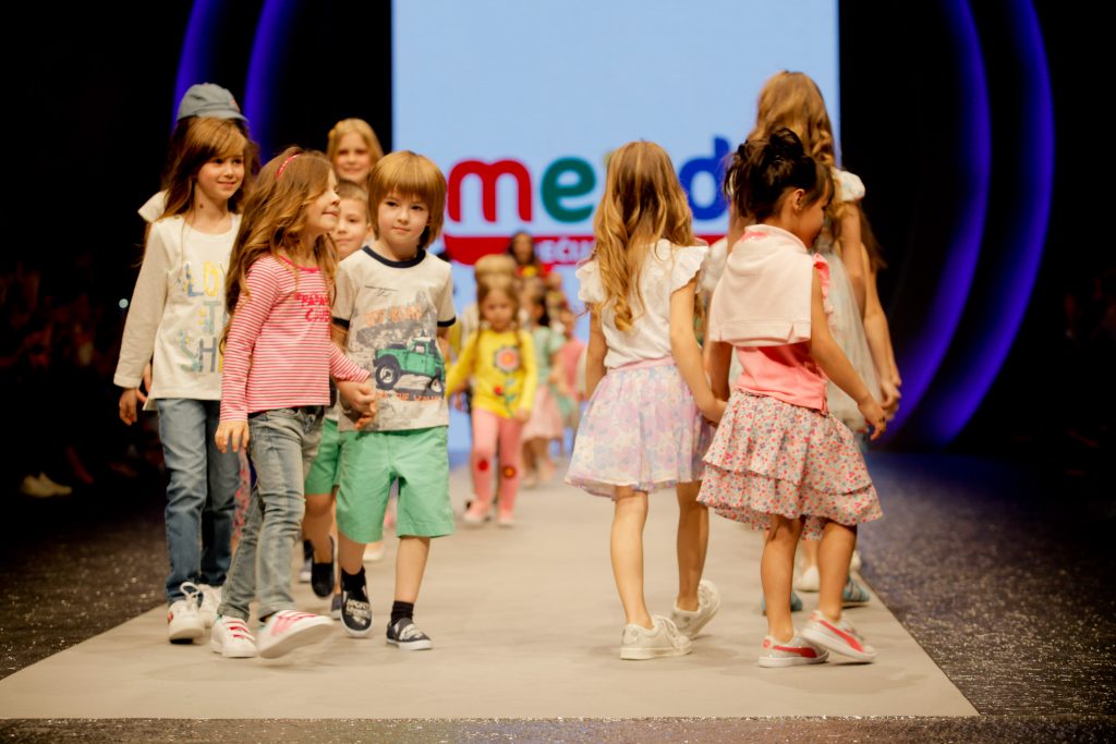 KidsTeen Fashion Selection revija Menda