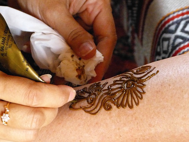 henna 490439 640