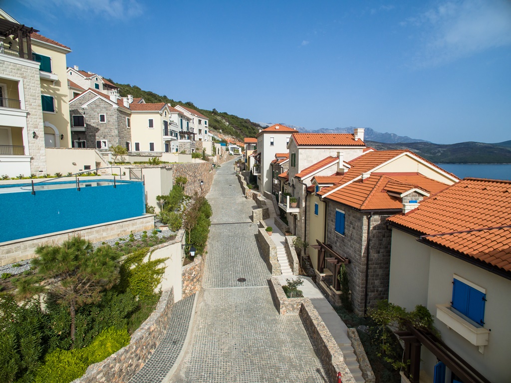 Otvaranje prve faze Luštice Bay 11. avgusta 2 Luštica Bay