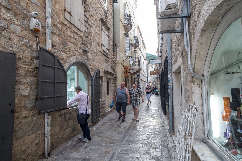Budvanska rivijera – uživanje nadohvat ruke 5 6 Stari grad