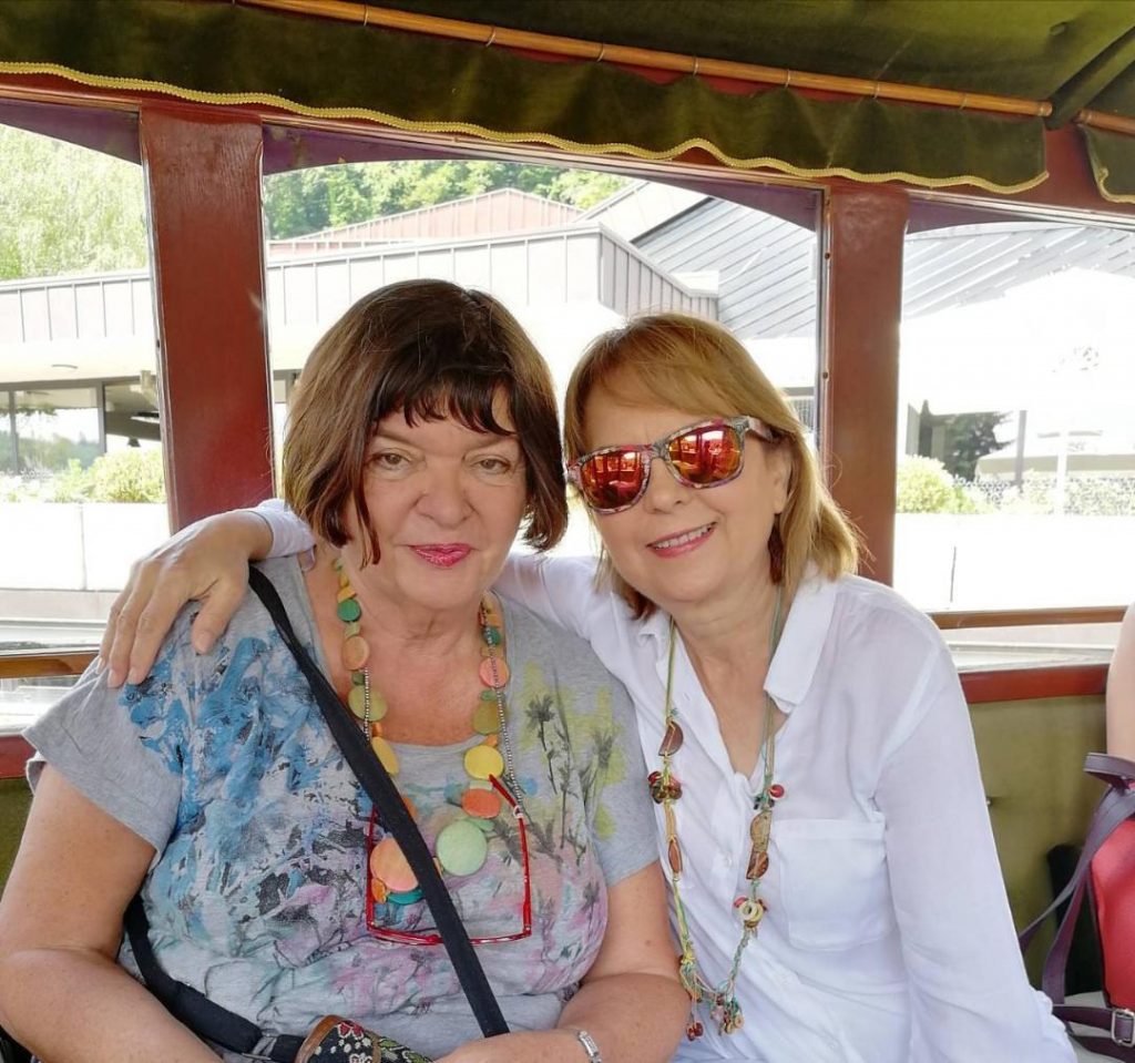 Gorica Popović: Rijaliti programi pogubni su za našu kulturu i drušvo 3 Bilja Krstic i Gorica Popovic 4