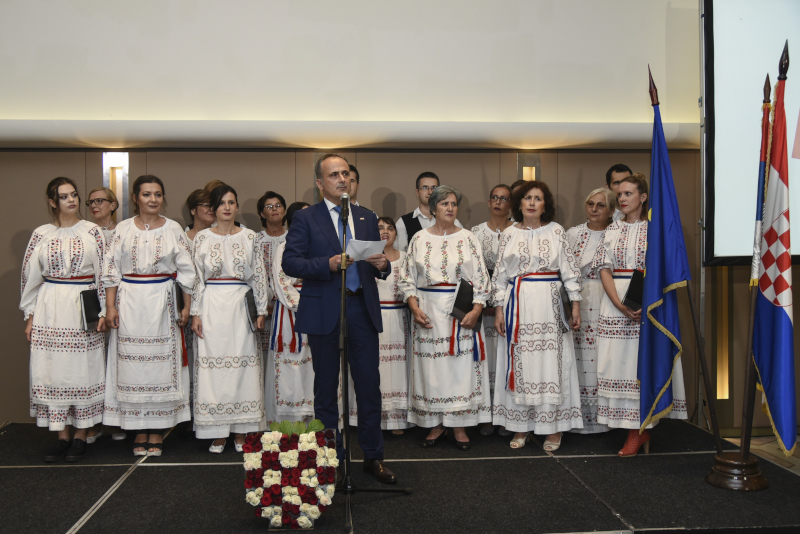 Dan državnosti i Dan OS Republike Hrvatske 103 1