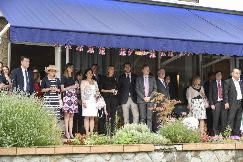 Englezi rođ. kraljice Elizabete 40