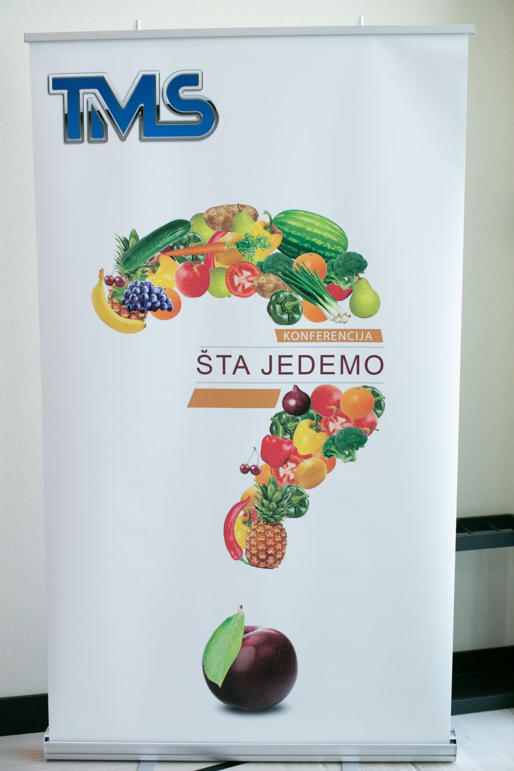 Održana konferencija o bezbednosti hrane i pića „Šta jedemo“ 1 IMG 8728