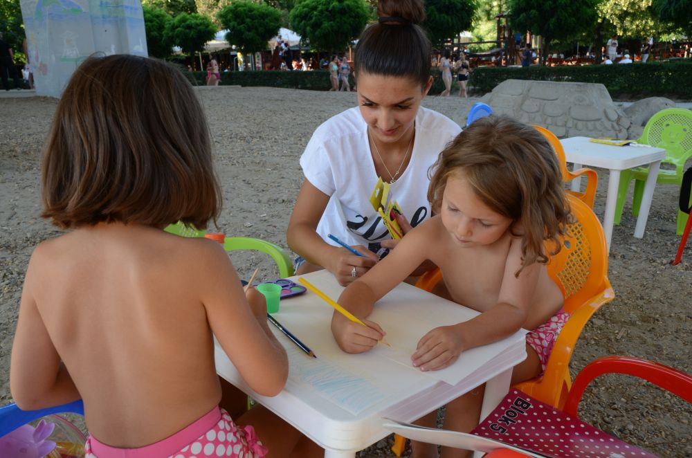 Dečije aktivacije, DJ Skatzi i Di Luna Sangria Salsa Night danas na Štrand Summer Festu 1 DSC 1038
