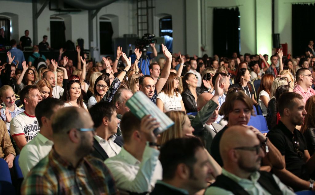 DIGITALNE PLATFORME NEKAD I SAD: Weekend otkriva kako zadovoljiti potrebe čitalaca portala 1 Weekend Media Festival atmosfera