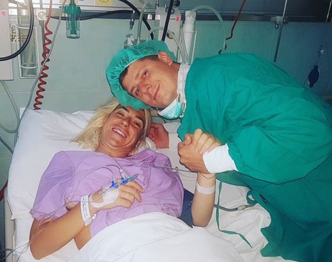 NAJBOLJI MUŽ NA SVETU: Jovana Jeremić se oglasila posle porođaja i emotivnom porukom zahvalila suprugu Vojislavu! (FOTO) 1 jovana jeremic