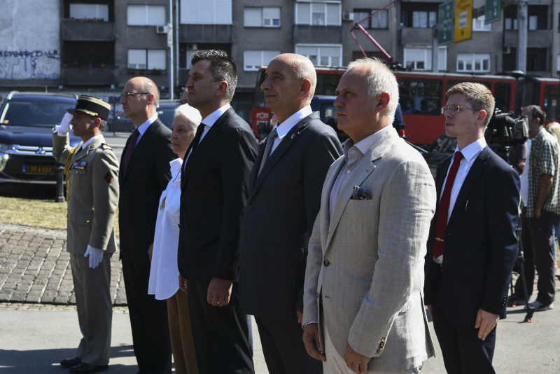 Predstavnici Francuske i Srbije položili vence na spomenik maršalu Franše D'Epereu 4 1 4 1