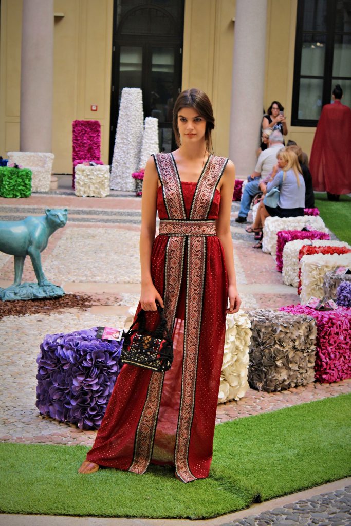 Ovacije za srpsku tradiciju na Milano Fashion Weeku 1 Revija Natase Zupac