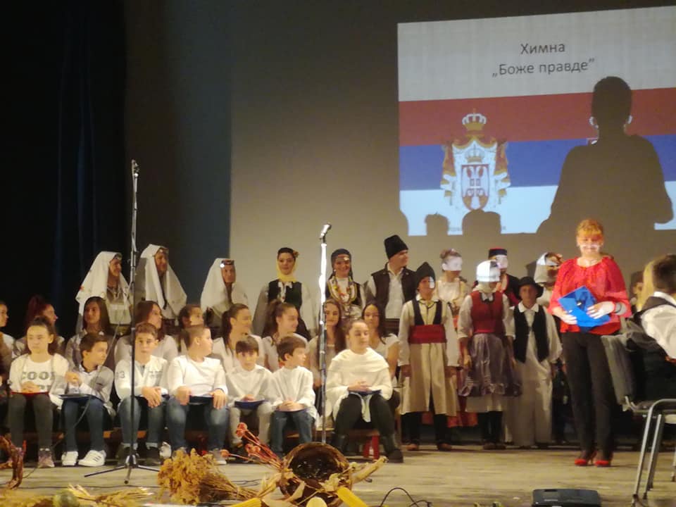 Dan oslobođenja Bača obojen ljubičasto 4 a 5