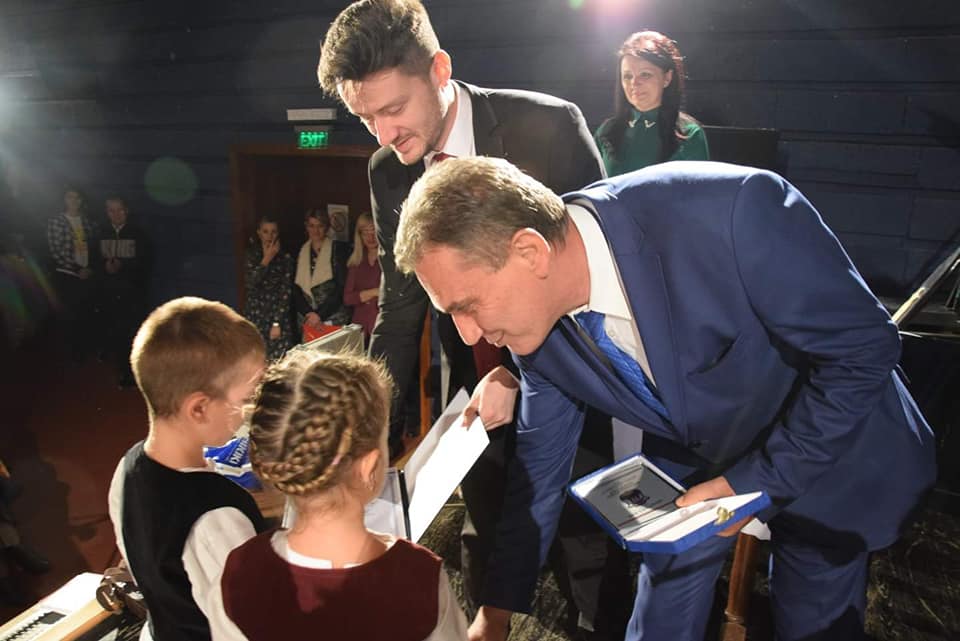 Dan oslobođenja Bača obojen ljubičasto 7 a 8