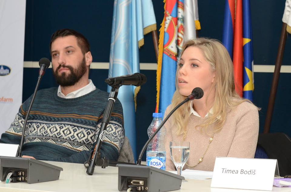 Tribina "Niste sami" održana u Novom Sadu 11 46460831 10157003831124391 7692111372858949632 n