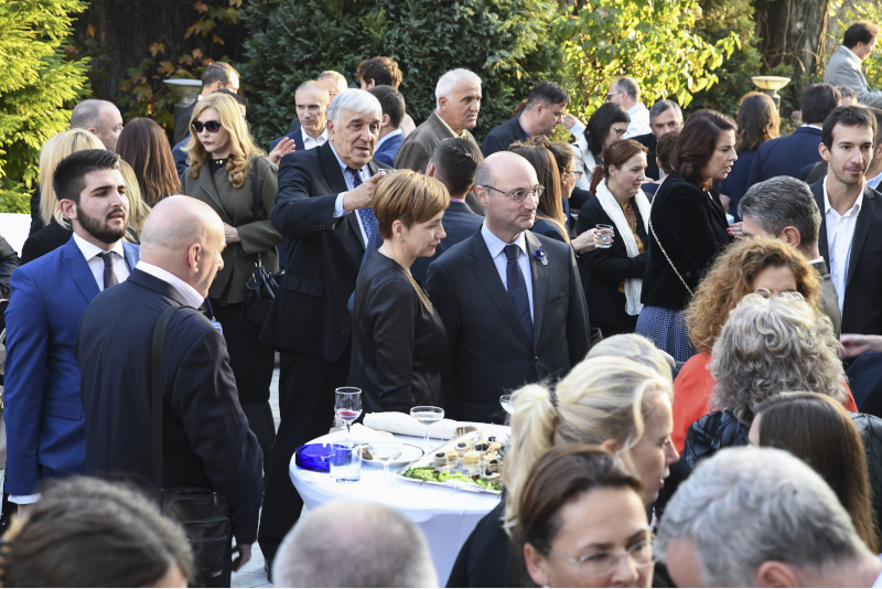 Prijem u ambasadi 21