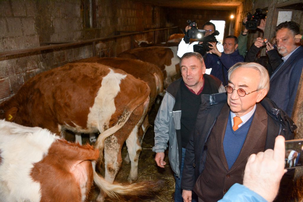 37 Selo poseta predsednika