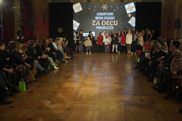 Održana humanitarna modna revija za decu Prihvatilišta 1 DSC06761