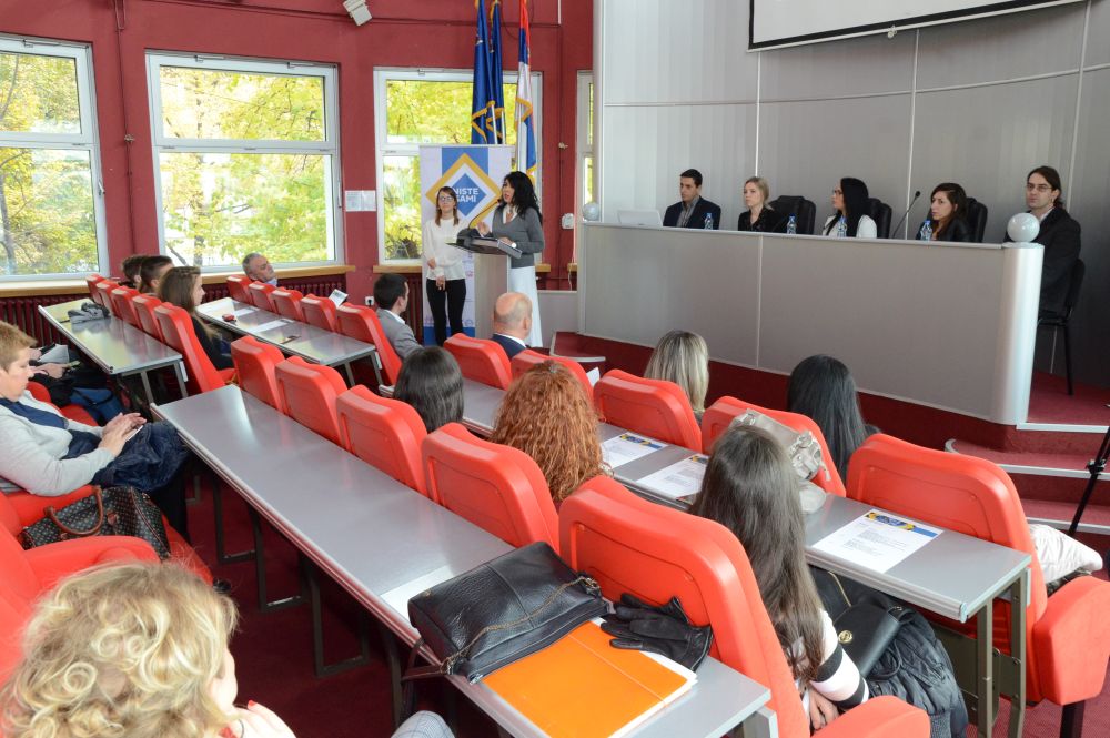 Tribina "Niste sami" održana u Nišu 3 DSC 3254
