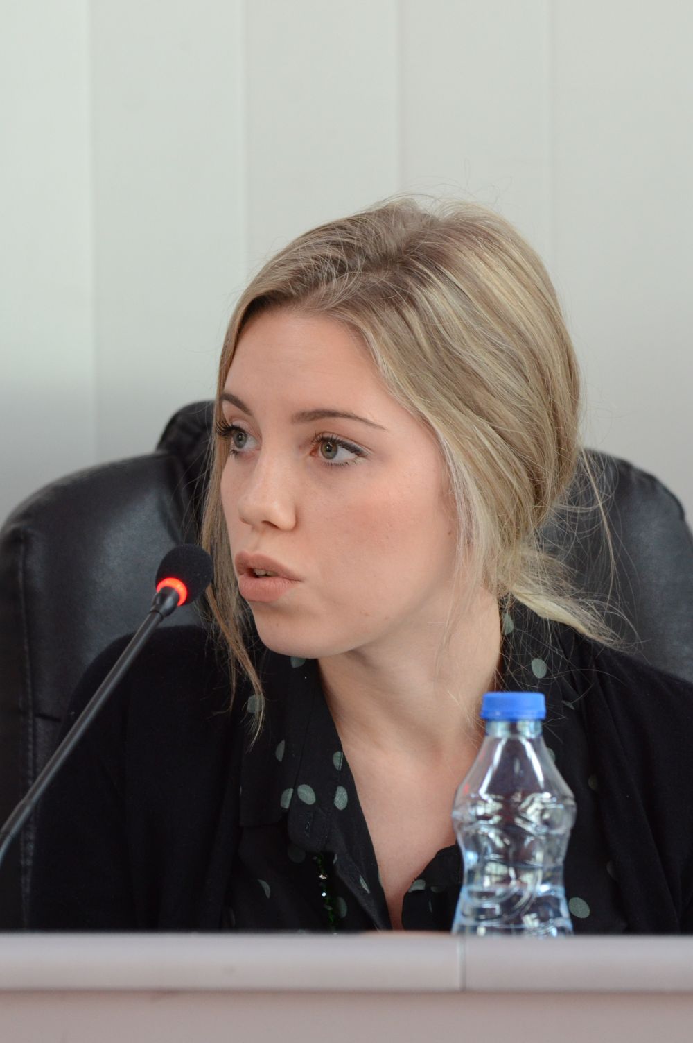 Tribina "Niste sami" održana u Nišu 9 DSC 3329