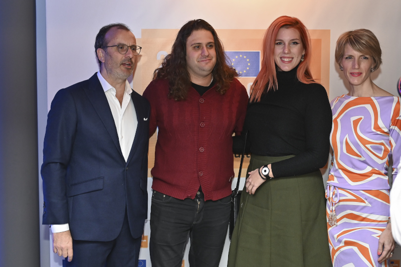 EU 18