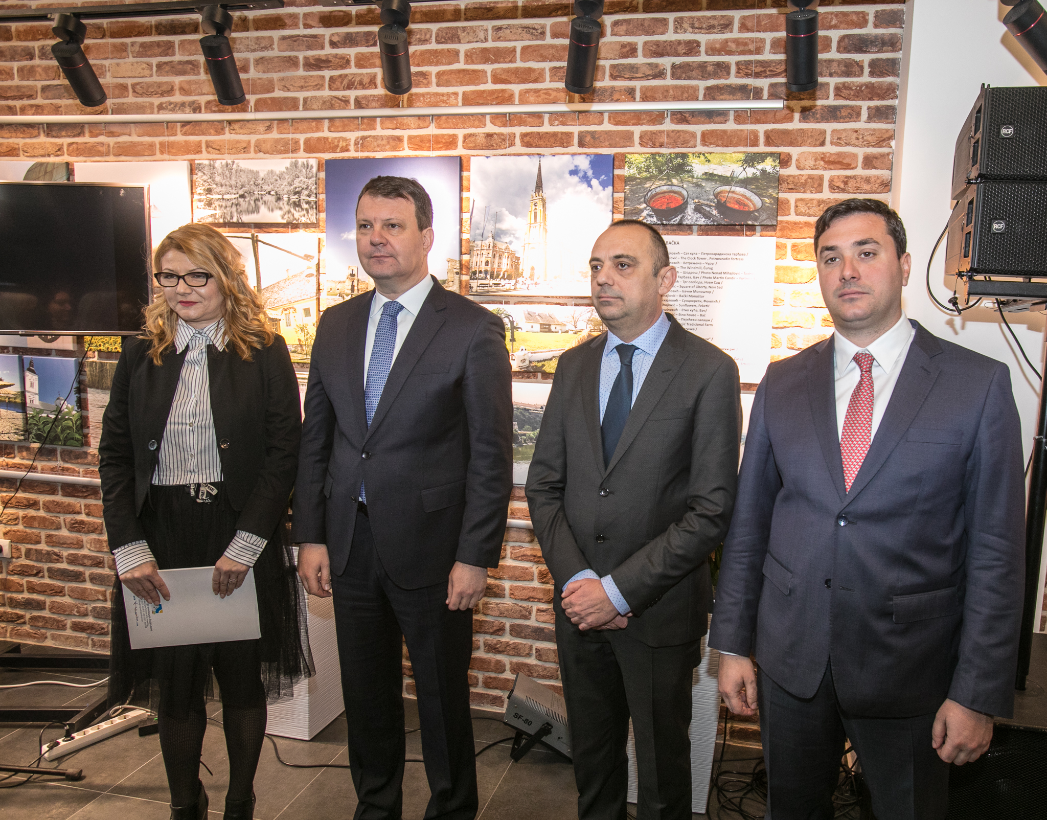 Prvi savremeni info-centar u Novom Sadu biće Vojvodina u malom 4 HADR8955