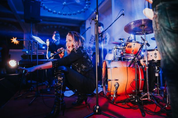 JANA ŠUŠTERŠIČ: Nekada muzičko čudo od devojčice - danas moćni vokal i pijanistkinja 2 ksaver sinkar photo by Jana 2a