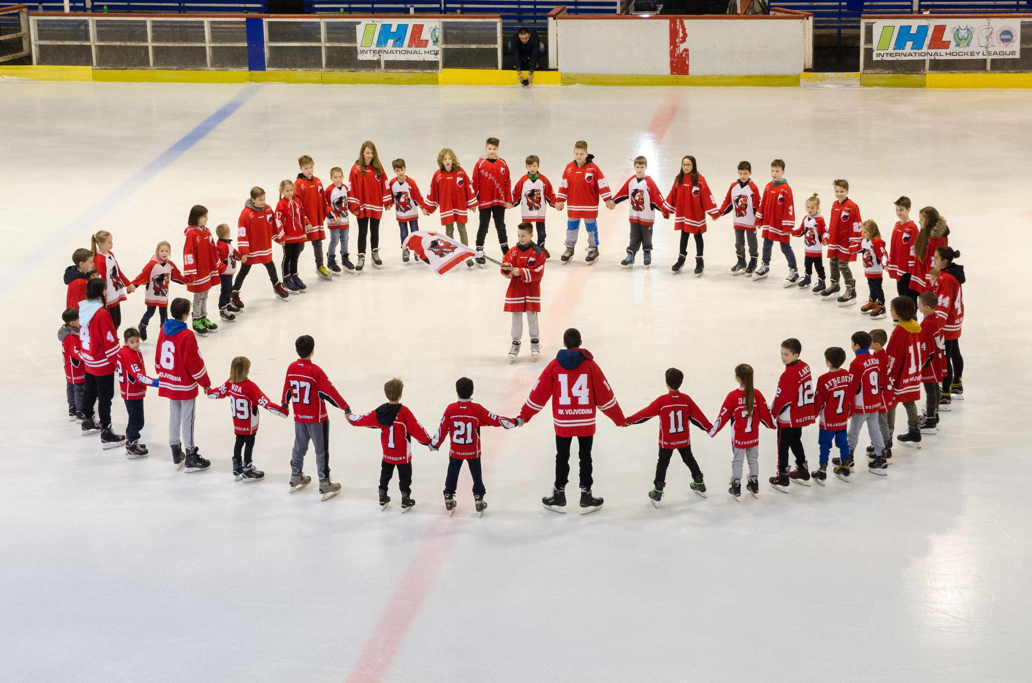 Prepuna Ledena dvorana Spensa bodrila hokejaše Vojvodine 26 DSC 8732