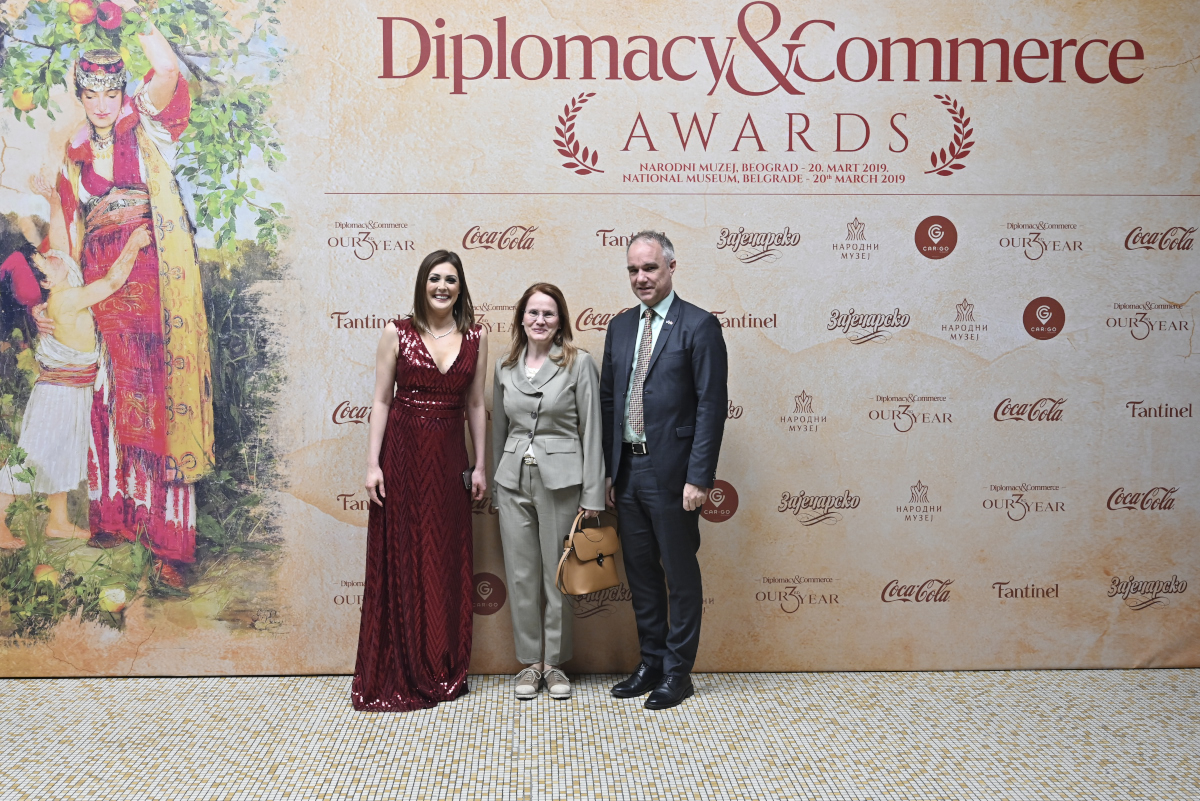 DODELJENE TREĆE DIPLOMACY&COMMERCE NAGRADE: Magazin proslavio treći rođendan 31 Goran 53