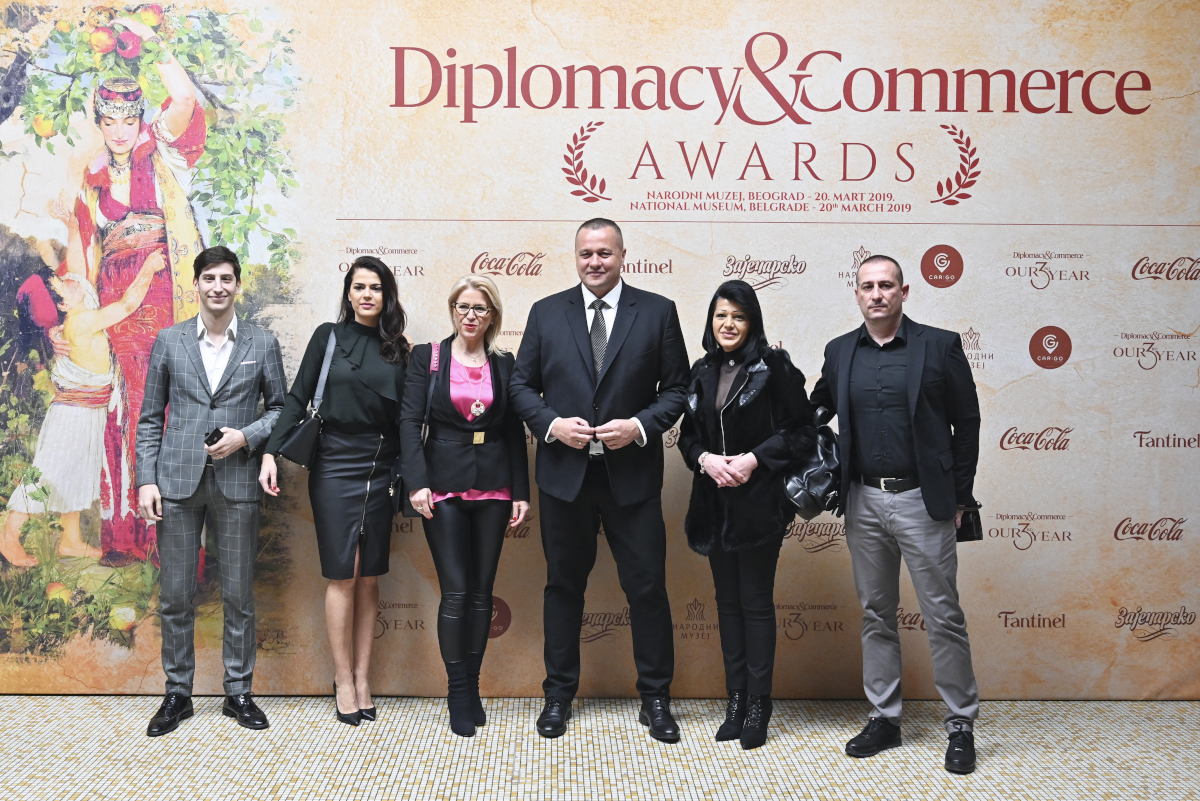 DODELJENE TREĆE DIPLOMACY&COMMERCE NAGRADE: Magazin proslavio treći rođendan 28 Goran 72