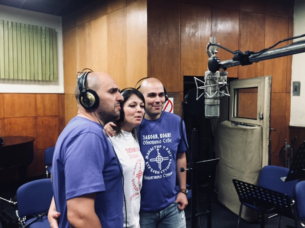 PESMA MALOM ANĐELU: Poznati muzičari otpevali numeru posvećenu Milici Rakić i deci stradaloj u NATO bombardovanju Jugoslavije 3 IMG 20190412 WA0008