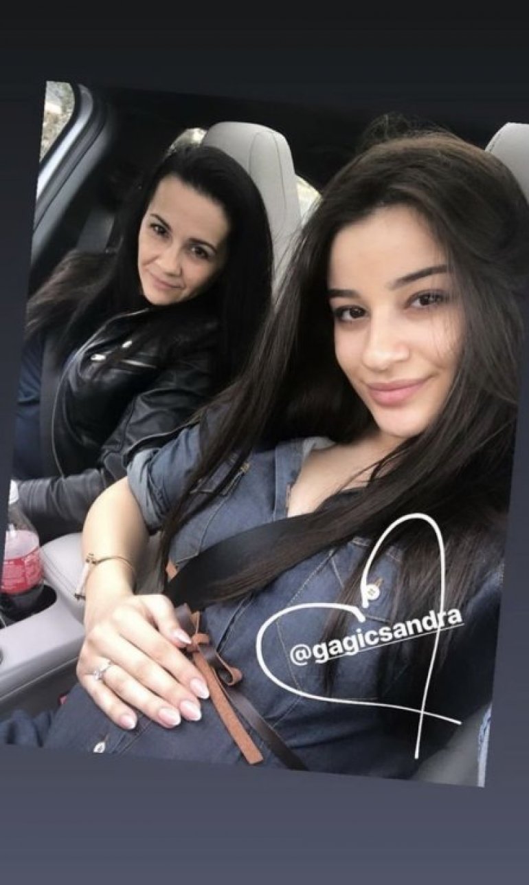 MAMA NAJVEĆA PODRŠKA: Marina Gagić fotografijom oduševila fanove 1 Marina