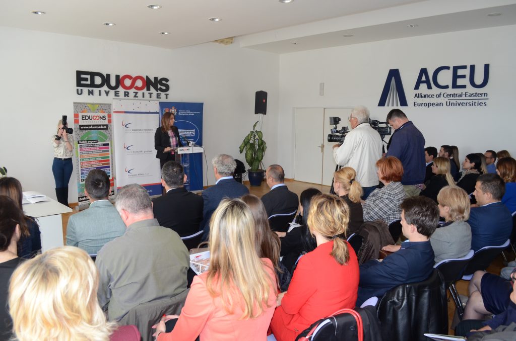 SPECIJALISTIČKI PROGRAMI: Aktuelno u Fondu "Evropski poslovi" AP Vojvodine 2 DSC 0149