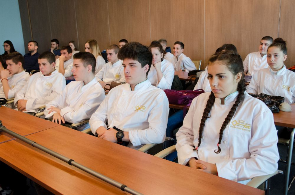 Održano edukativno panel predavanje "Riba na trpezi" u Privrednoj Komori Vojvodine 19 DSC 4531