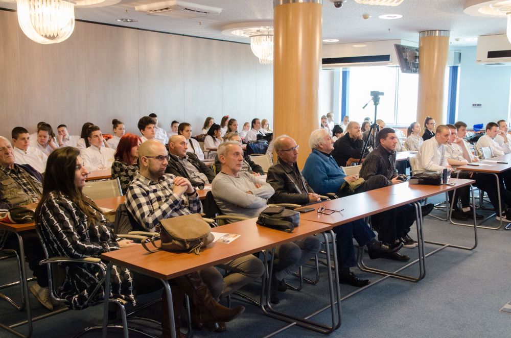 Održano edukativno panel predavanje "Riba na trpezi" u Privrednoj Komori Vojvodine 73 DSC 4641