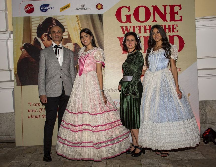 Održan “Gone with the wind Party” magazina Diplomacy&Commerce 34 DSC6678