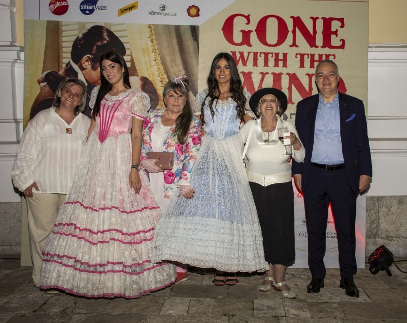 Održan “Gone with the wind Party” magazina Diplomacy&Commerce 35 DSC6687
