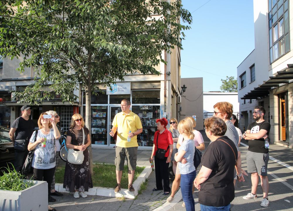 Ovako je bilo na tematskoj turi "Stare kafane Novog sada" 4 HADR0428