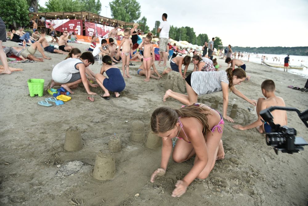 Dvorci od peska pre kiše na Štrand Summer Festu 1 1620